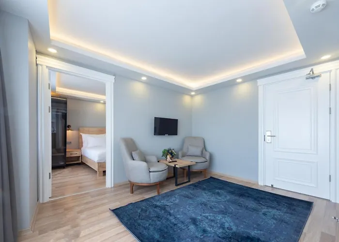 Art Karakoey Suites